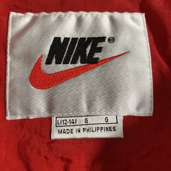 VINTAGE  NIKE  JACKET Size L Made in PH - Nike Circle logo with line - Picture 5 of 11